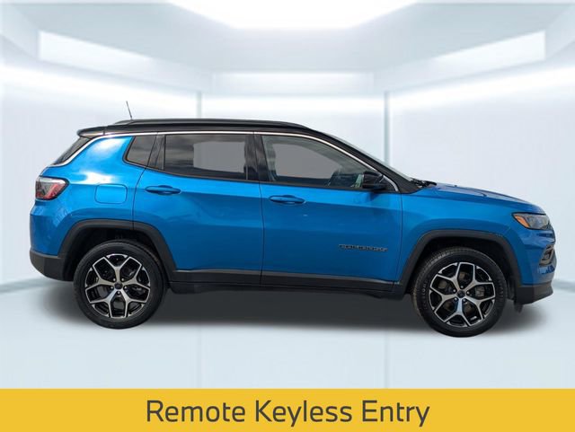Used 2025 Jeep Compass Limited AWD/4WD image 8