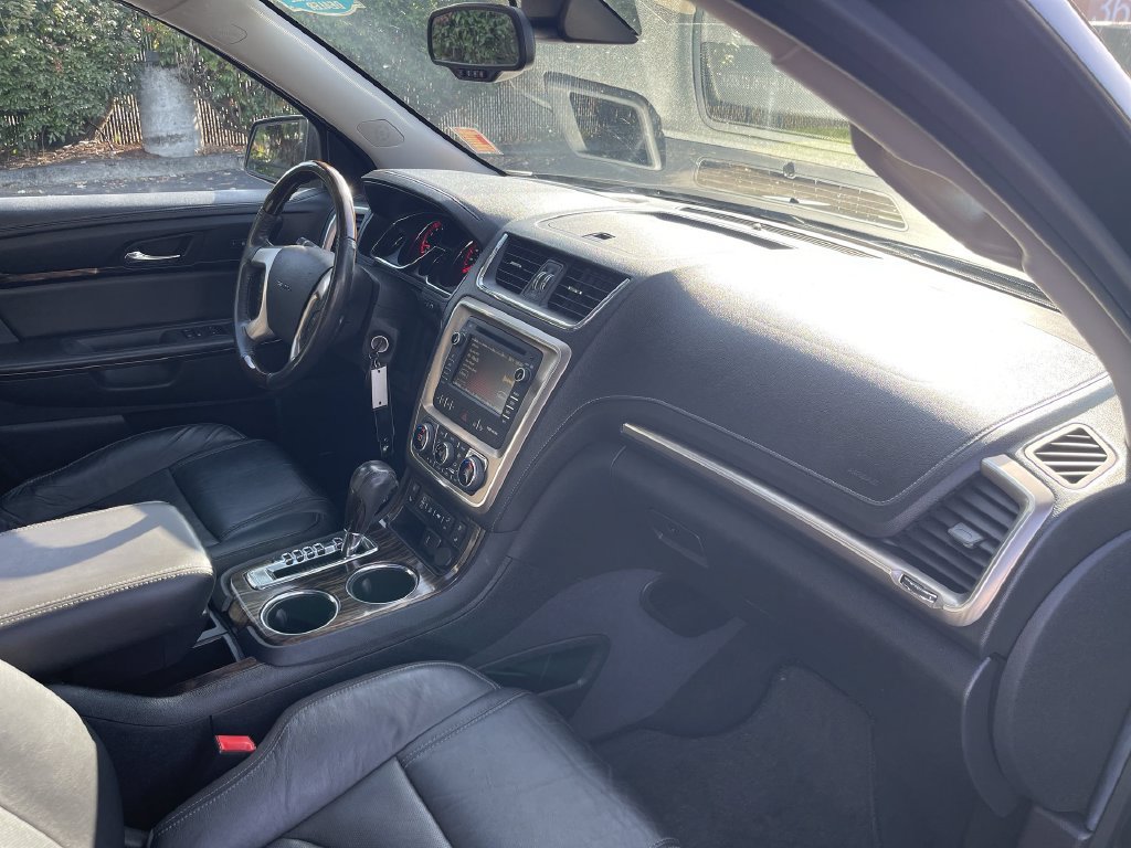 Used 2015 GMC Acadia Denali AWD/4WD image 29