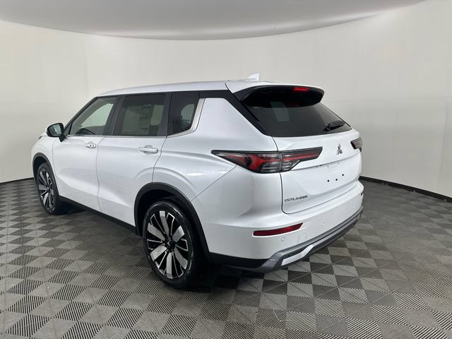 New 2026 Mitsubishi Outlander SE AWD/4WD image 4