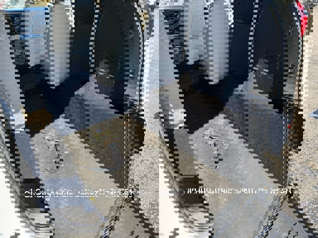 Used 2020 Buick Enclave Essence image 22