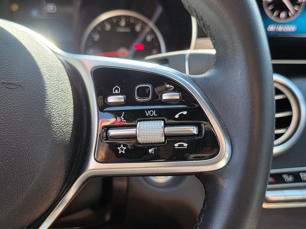 Used 2020 Mercedes-Benz C 300 Sedan image 34
