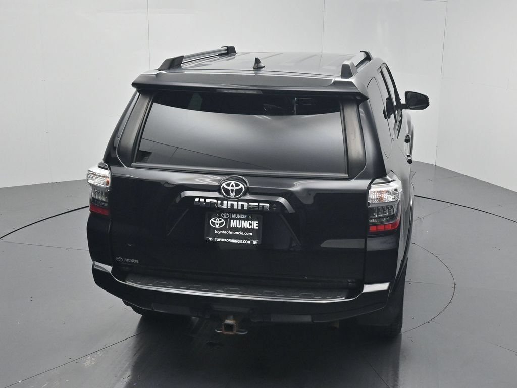 Used 2021 Toyota 4Runner SR5 Premium w/ Moonroof Package AWD/4WD image 61