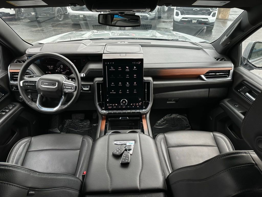 Certified 2025 GMC Yukon Denali image 21