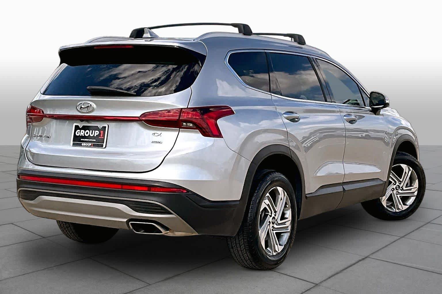Used 2023 Hyundai Santa Fe SEL AWD/4WD image 12