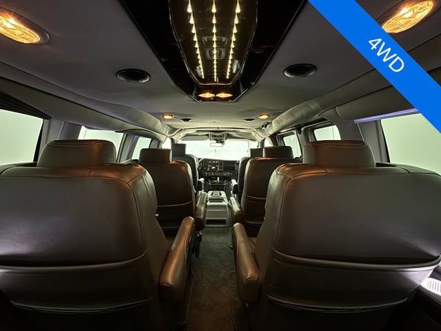 Used 2020 Chevrolet Express 2500 Extended w/ Enhanced Convenience Package RWD image 3