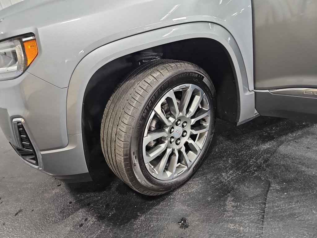 Used 2023 GMC Acadia Denali w/ Denali Ultimate Package AWD/4WD image 47