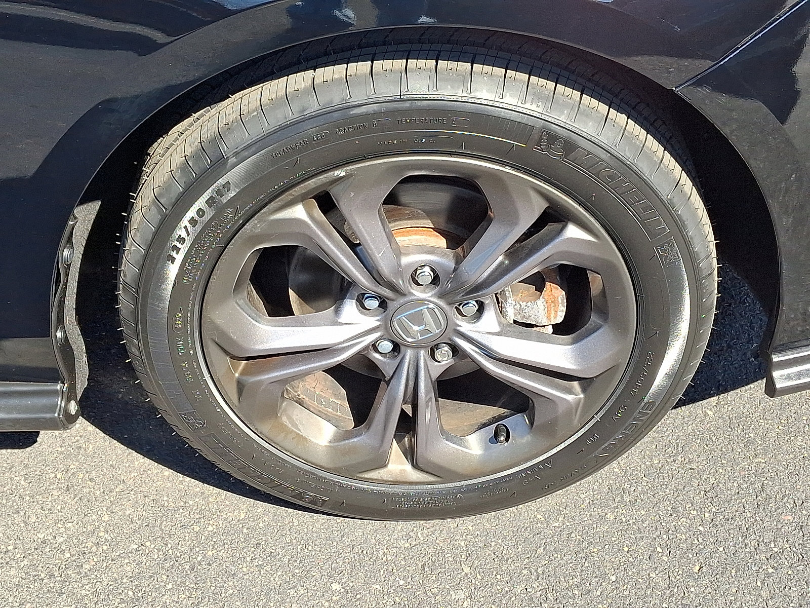 Certified 2023 Honda Accord EX image 8