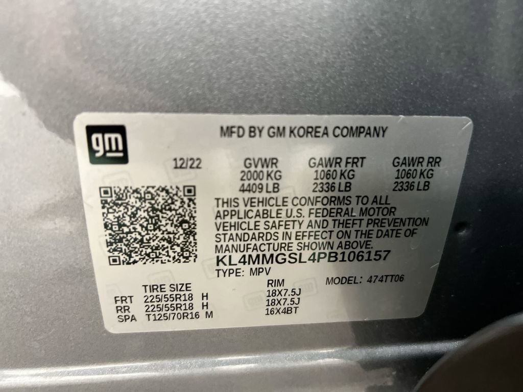 Used 2023 Buick Encore GX Essence w/ Experience Buick Package AWD/4WD image 27