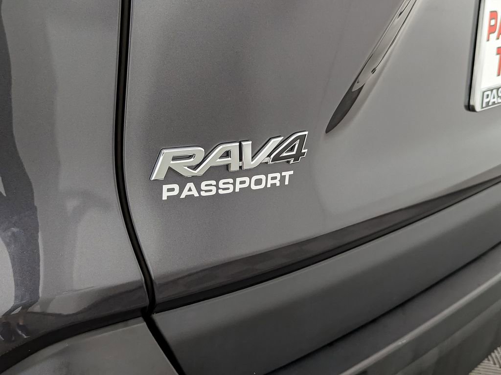Used 2024 Toyota RAV4 XLE Premium image 13