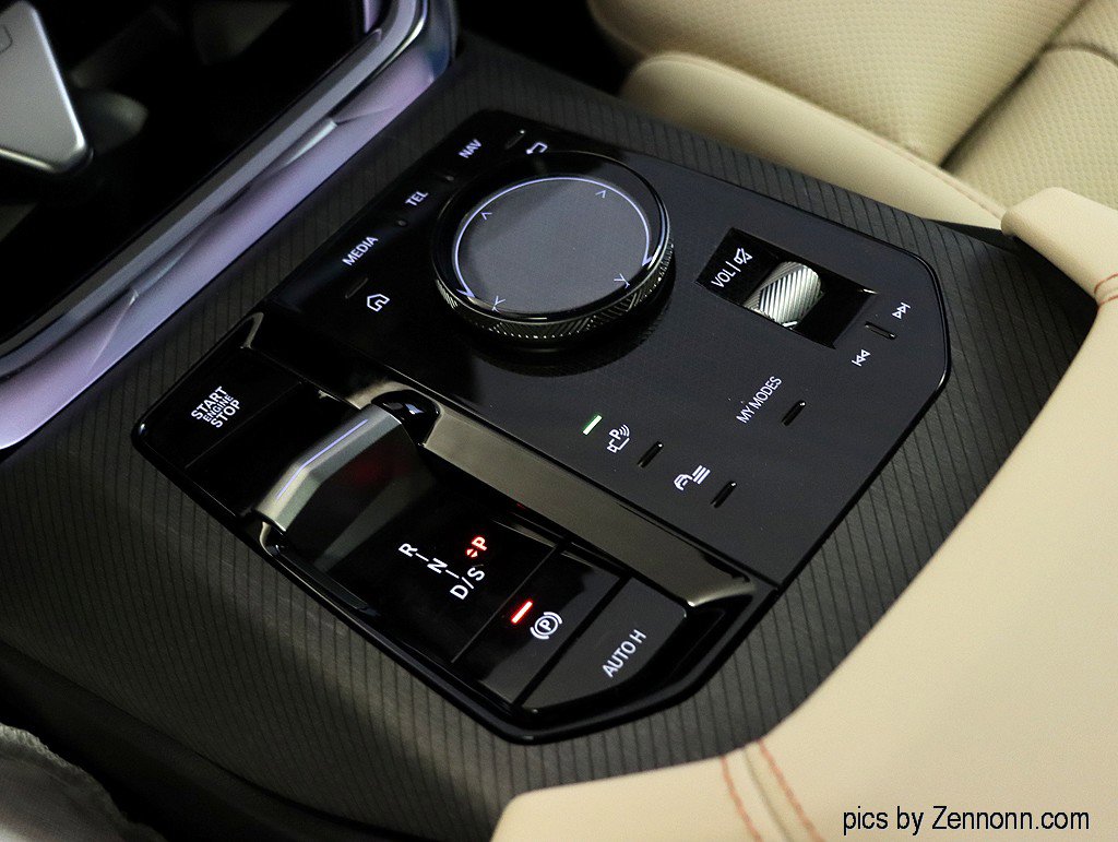 New 2026 BMW X3 xDrive30 w/ Premium Package image 25