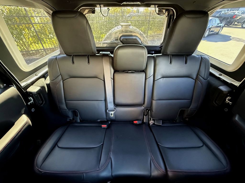 New 2026 Jeep Wrangler Unlimited Rubicon image 24