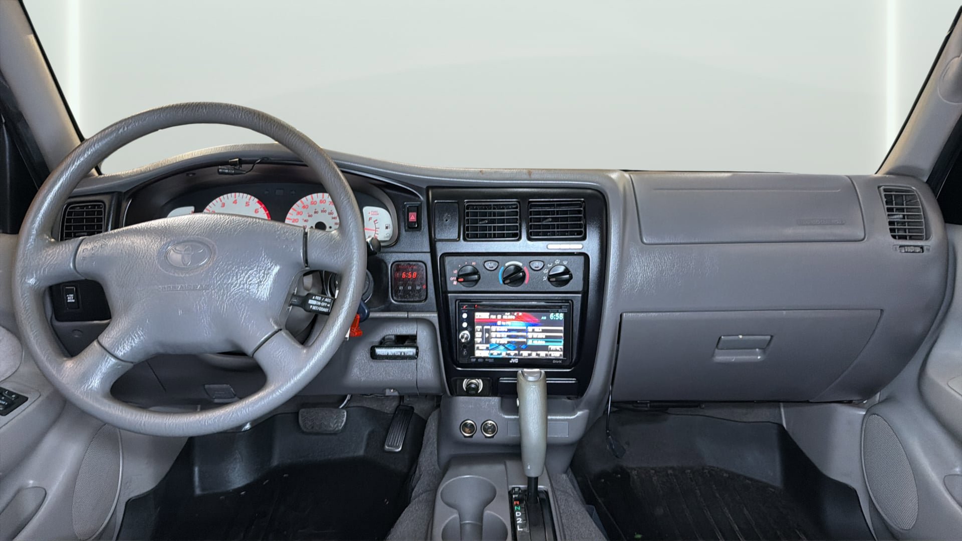 Used 2001 Toyota Tacoma PreRunner RWD image 14