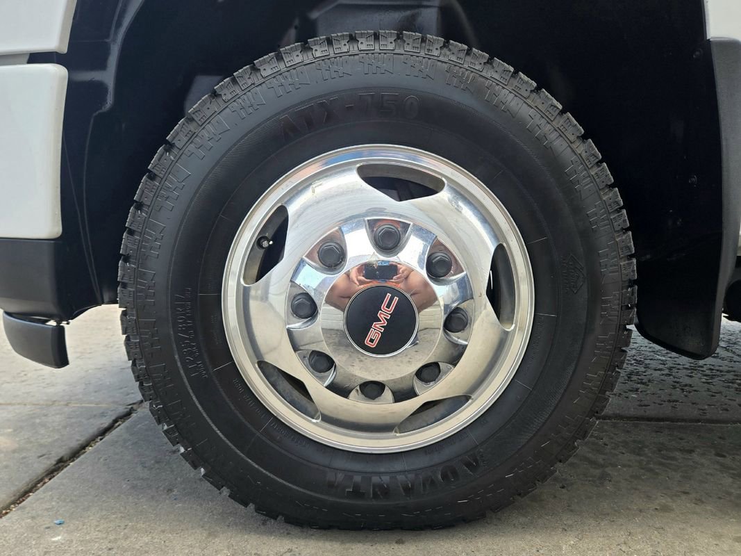 Used 2013 GMC Sierra 3500 Denali image 16