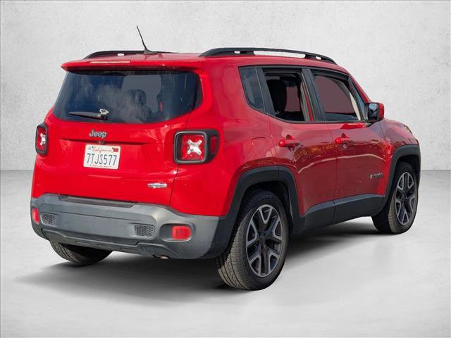 Used 2015 Jeep Renegade Latitude w/ Popular Equipment Group image 4