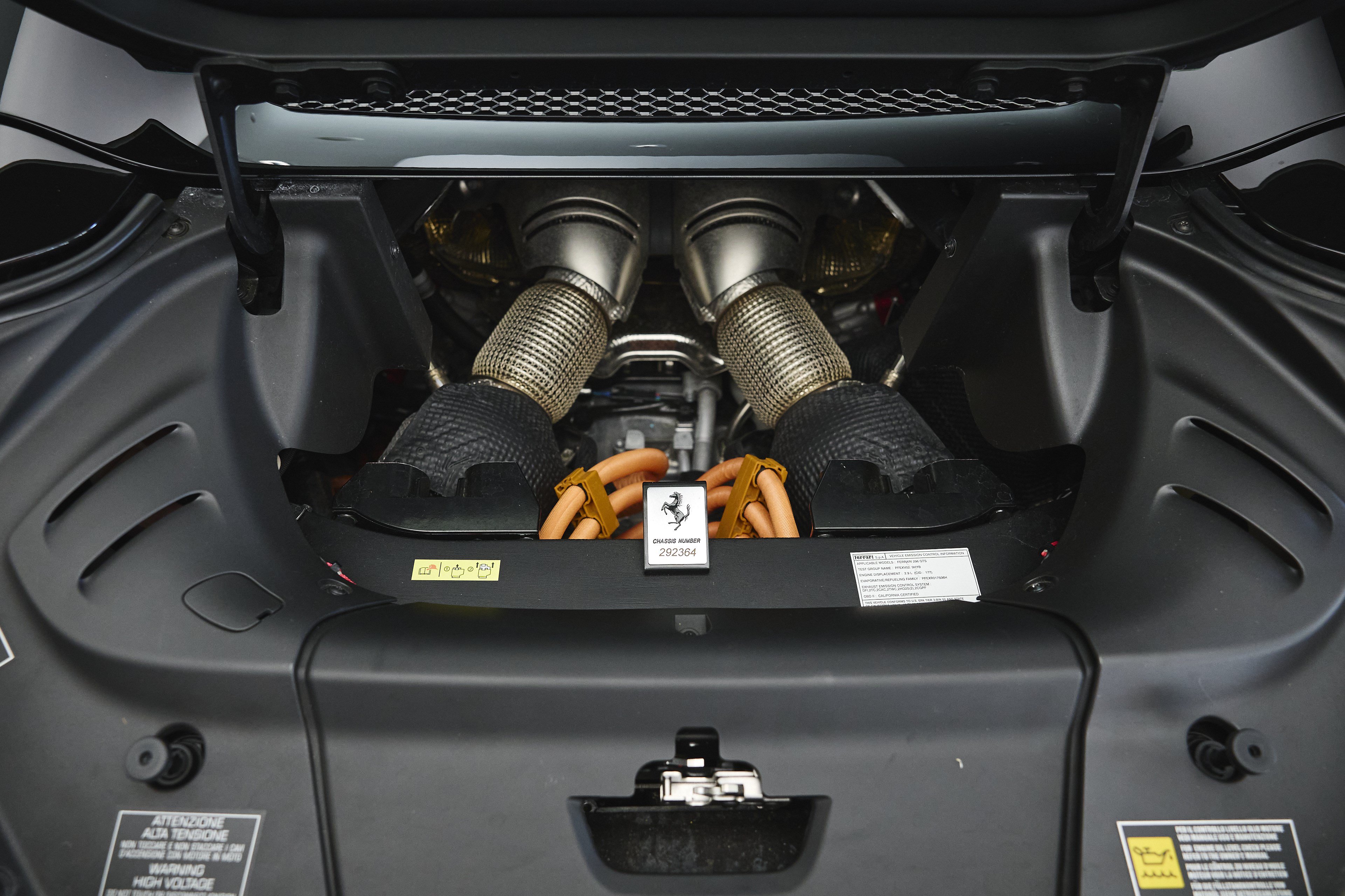 Used 2023 Ferrari 296 GTS RWD image 56