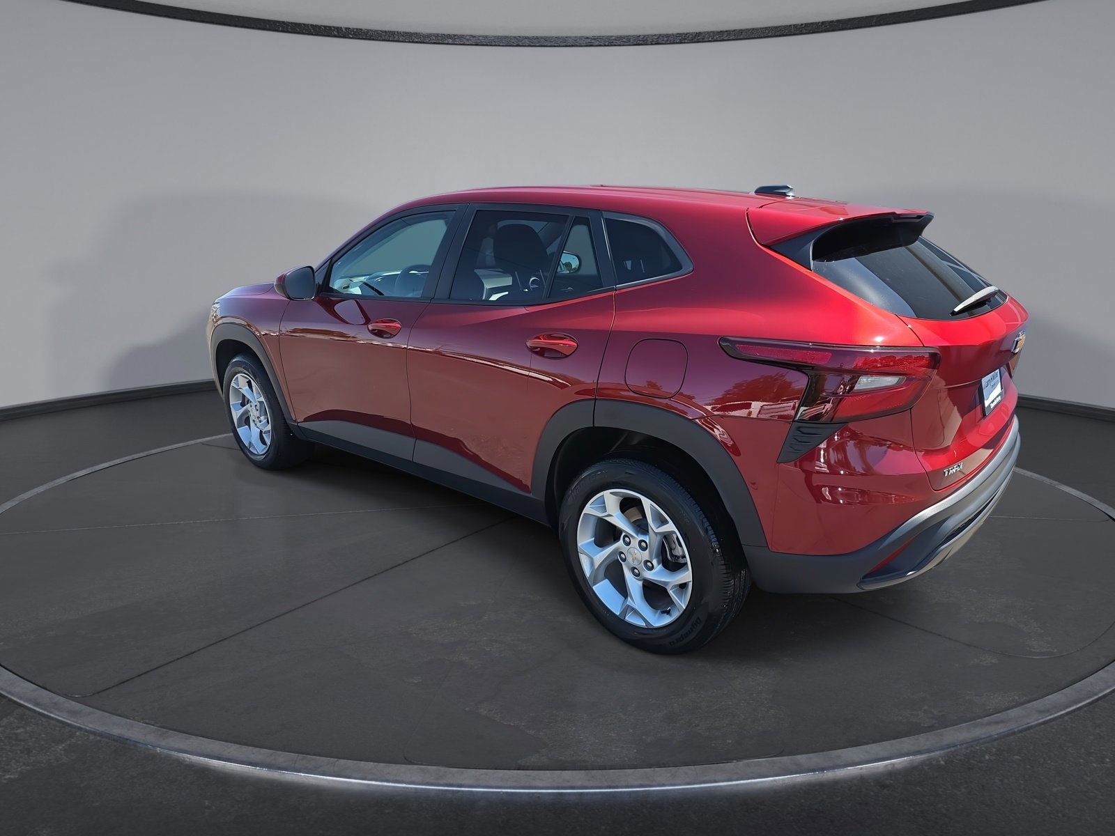 Used 2024 Chevrolet Trax LS w/ LS Convenience Package FWD image 6