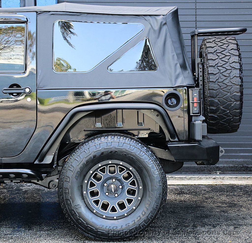 Used 2011 Jeep Wrangler Rubicon w/ PWR Convenience Group AWD/4WD image 23