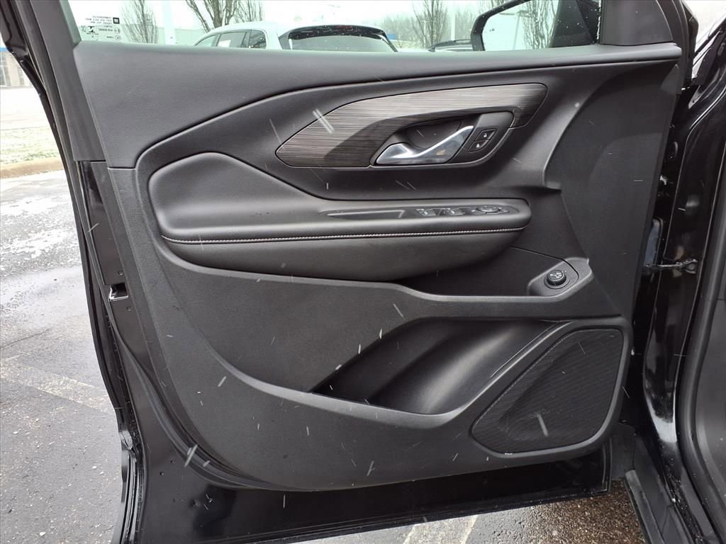 Certified 2022 GMC Terrain SLE w/ Driver Convenience Package image 22