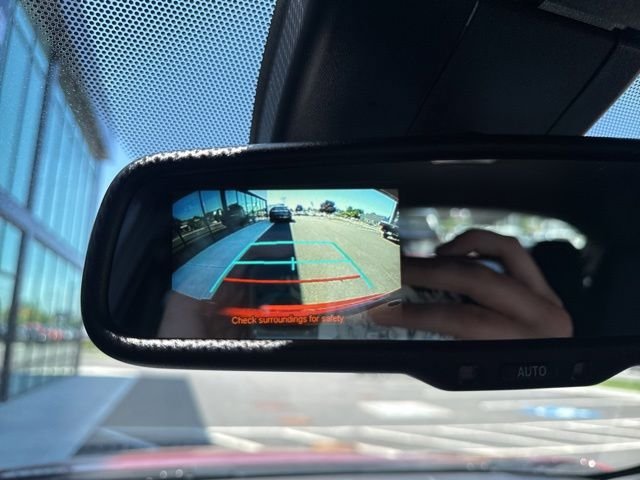 Used 2018 Toyota C-HR XLE FWD image 17