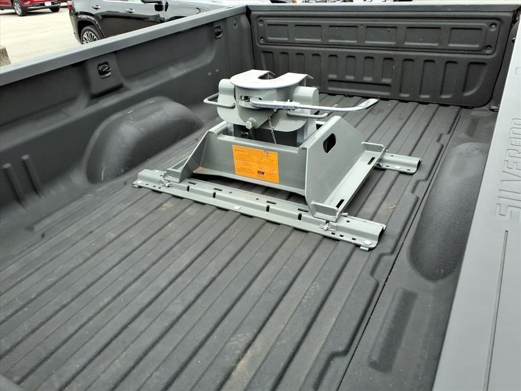 Used 2015 Chevrolet Silverado 2500 LTZ w/ Duramax Plus Package image 11