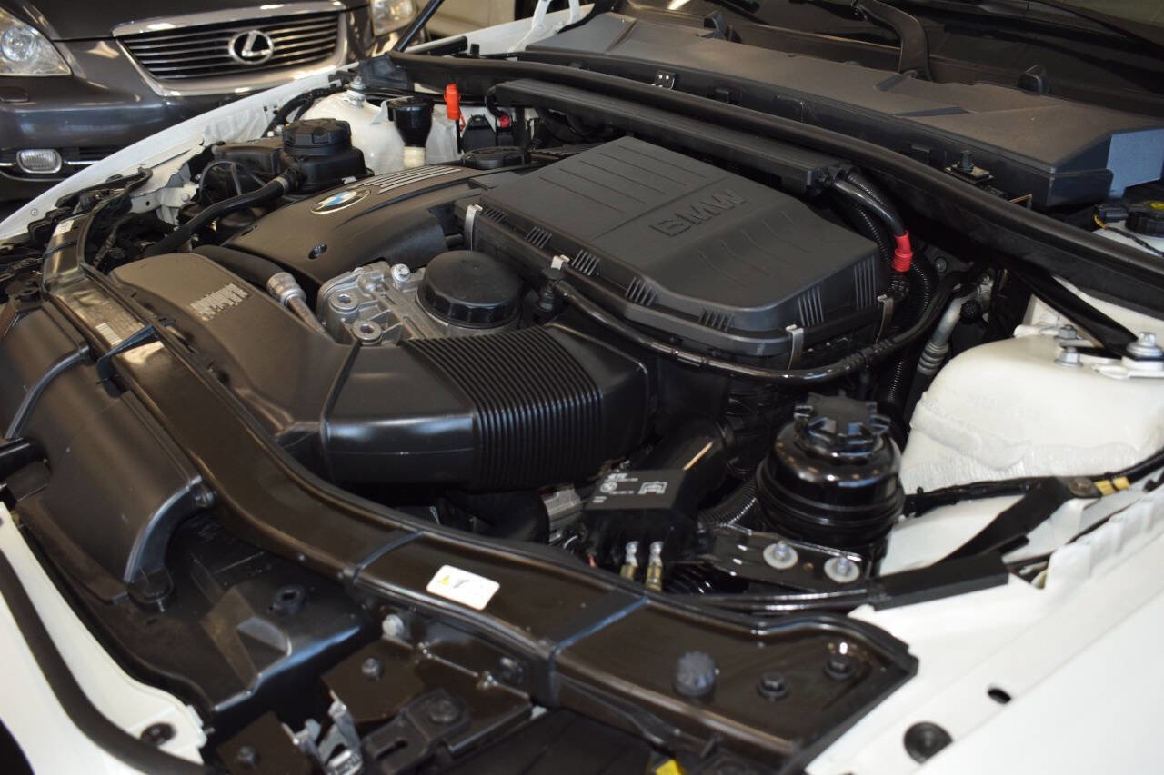 Used 2013 BMW 335is Convertible image 30