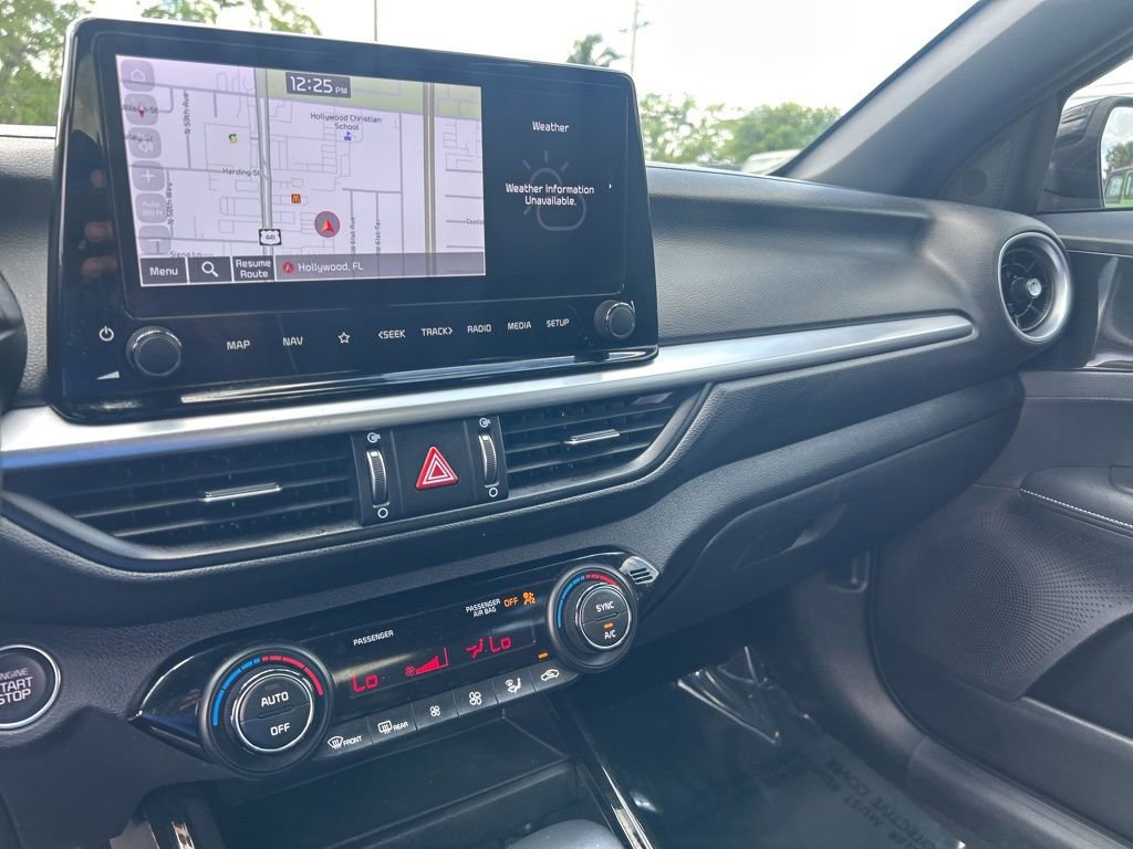 Used 2023 Kia Forte GT-Line image 11