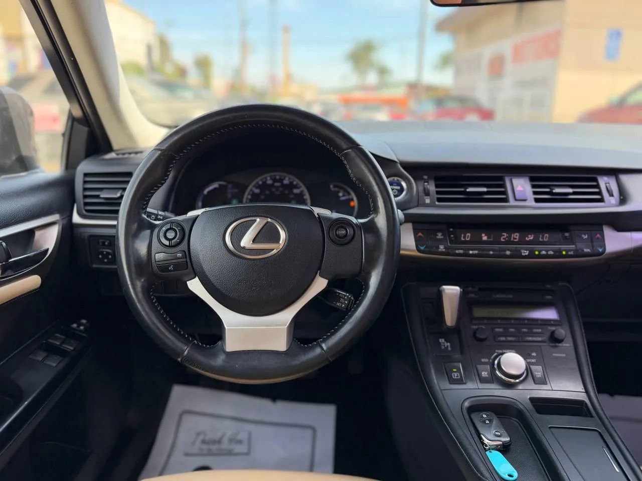Used 2014 Lexus CT 200h FWD image 34