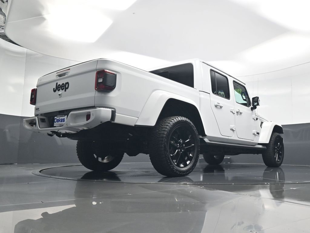 Used 2023 Jeep Gladiator Overland image 44