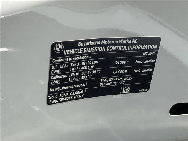 Certified 2025 BMW 740i RWD image 28