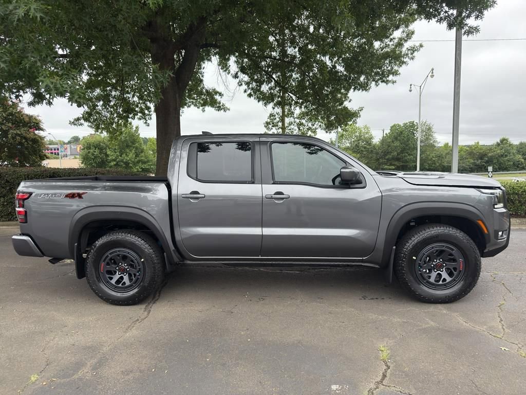 New 2025 Nissan Frontier PRO-4X w/ Interior Protection Package image 8