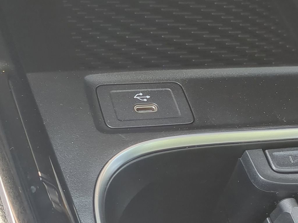 New 2025 Mercedes-Benz CLA 250 4MATIC image 9