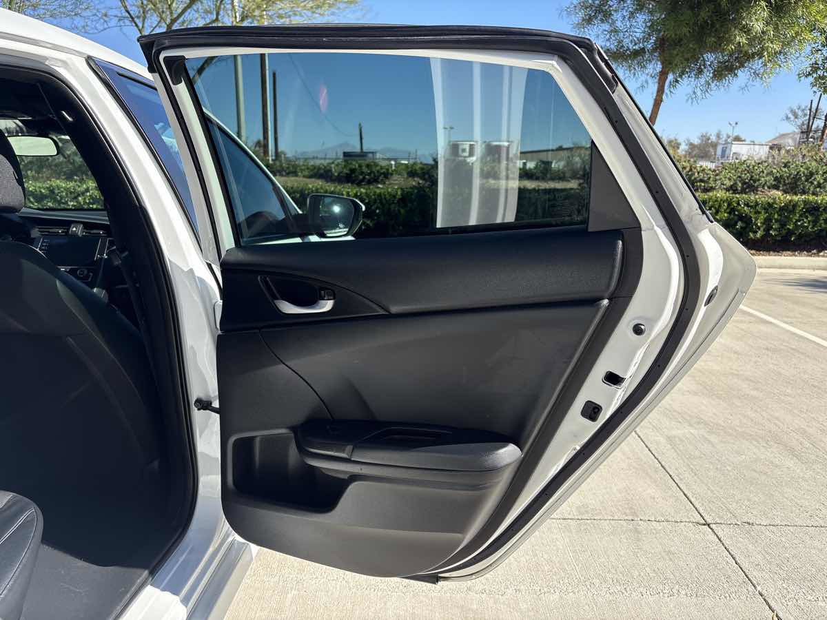 Used 2020 Honda Civic Sport image 13