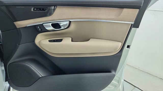 New 2026 Volvo XC90 T8 Ultra w/ Protection Package AWD/4WD image 41
