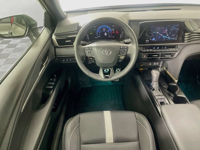 Used 2026 Toyota Camry SE FWD image 22