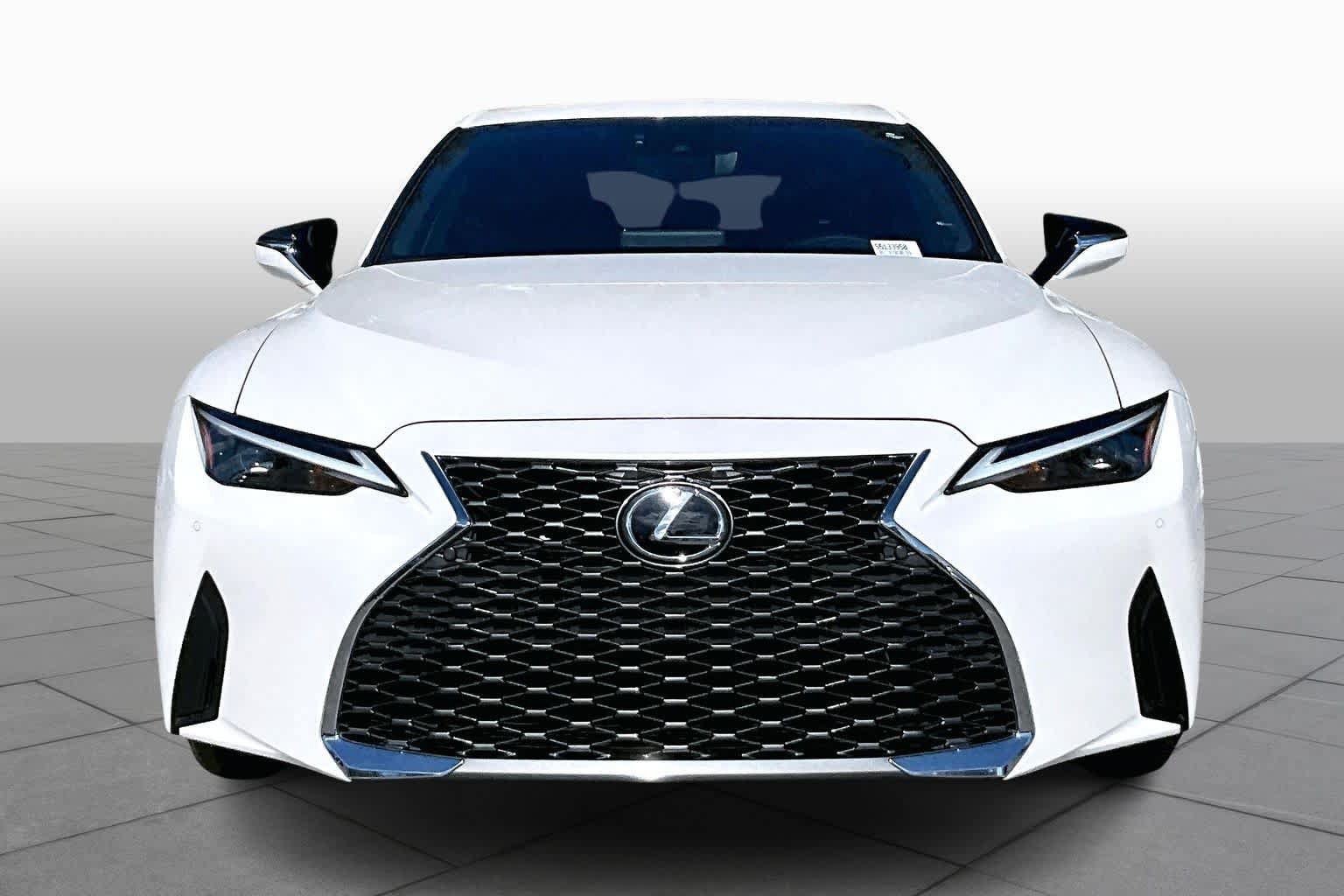 Used 2025 Lexus IS 300 w/ Premium Package RWD image 4