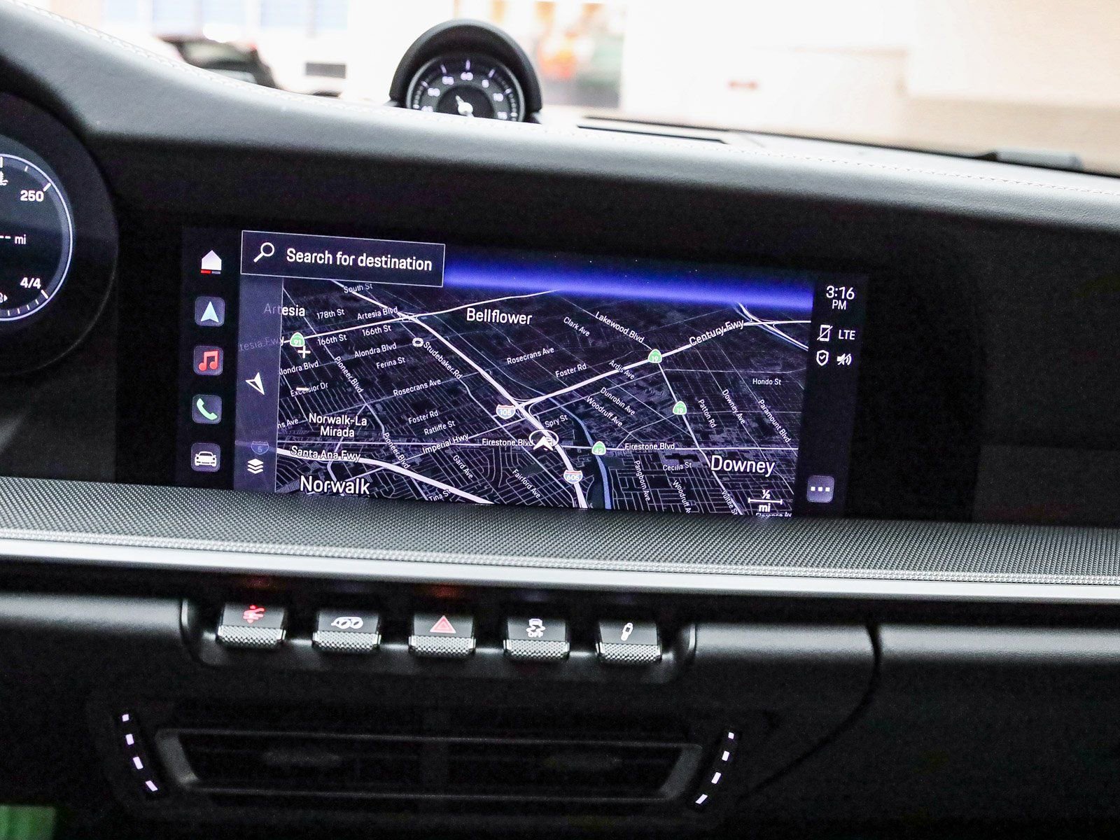 Certified 2024 Porsche 911 Carrera 4S image 28