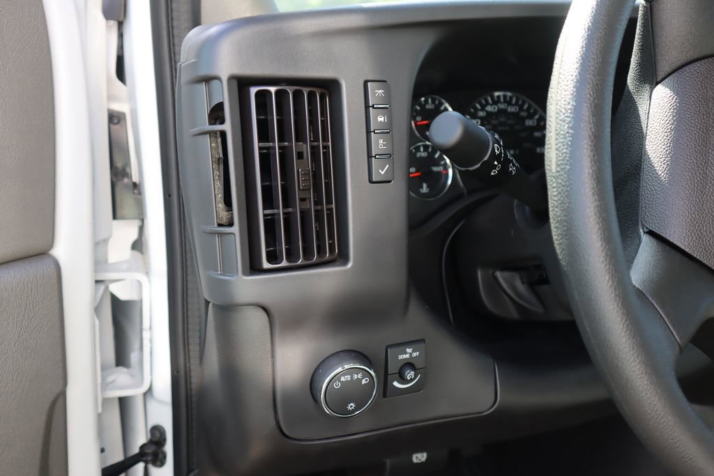 New 2025 GMC Savana 3500 w/ Power Convenience Package image 9