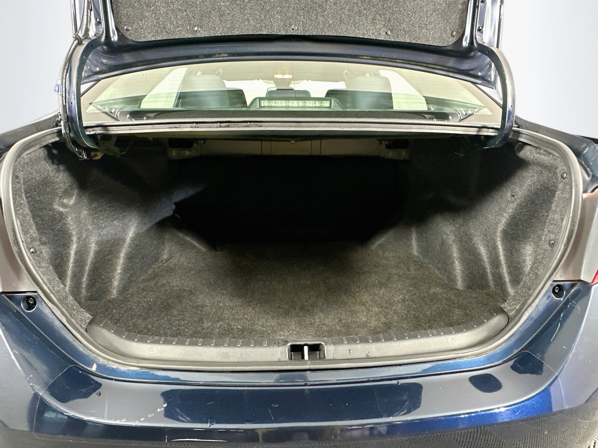 Used 2018 Toyota Corolla LE FWD image 27