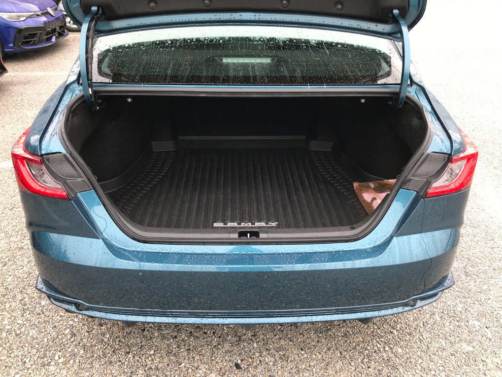 Certified 2025 Toyota Camry XSE FWD image 23