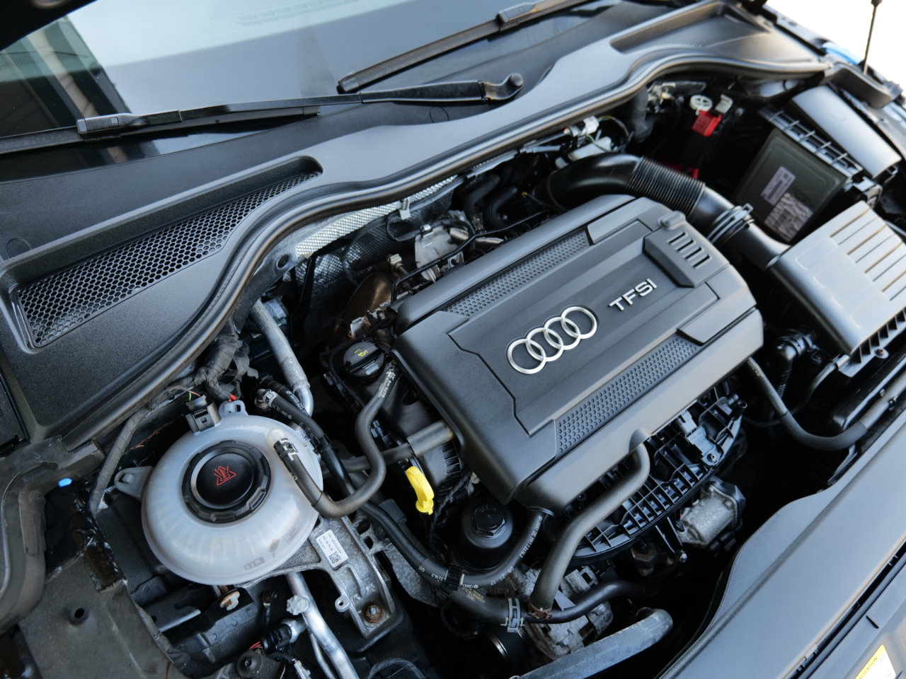 Used 2018 Audi TT 2.0T w/ Technology Package image 51