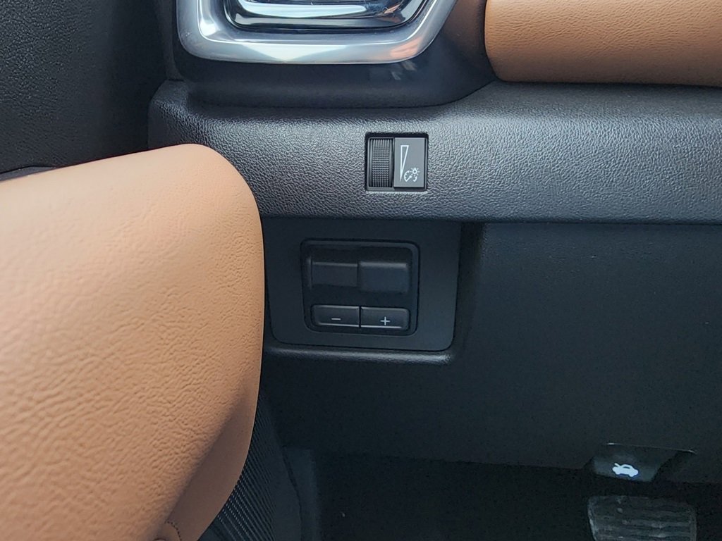 New 2026 GMC Canyon AT4 w/ Technology Plus Package image 19