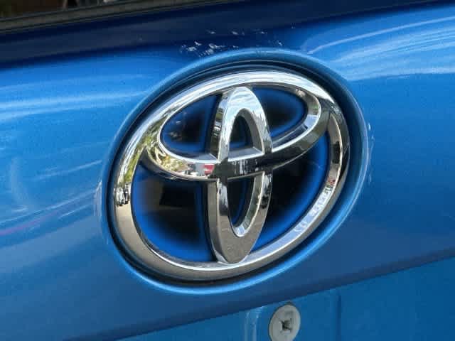 Used 2020 Toyota Prius XLE w/ Advanced Technology Package AWD/4WD image 16