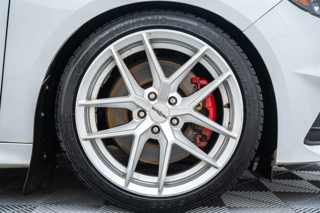 Used 2017 Ford Focus ST FWD image 17
