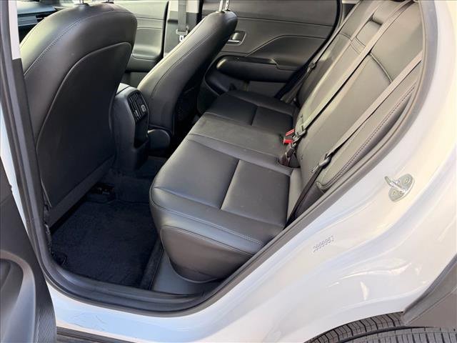 Certified 2025 Hyundai Kona Limited image 9