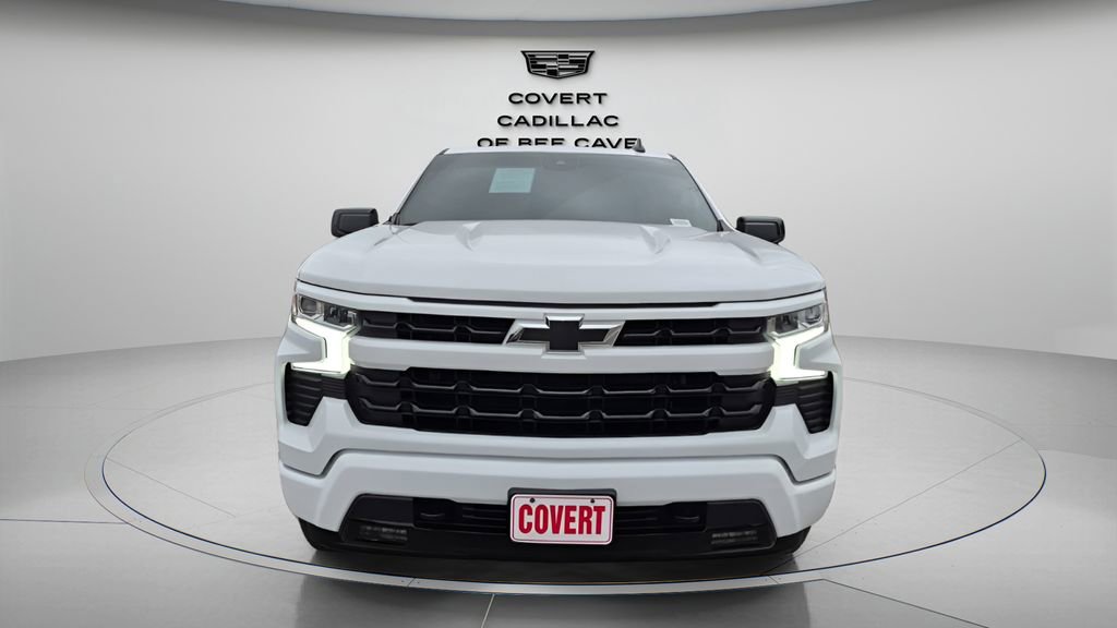 Used 2025 Chevrolet Silverado 1500 RST image 2