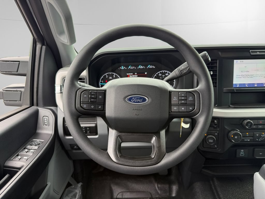 New 2026 Ford F350 XL w/ XL Chrome Package AWD/4WD image 12
