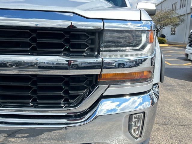 Used 2017 Chevrolet Silverado 1500 LT w/ All Star Edition image 3