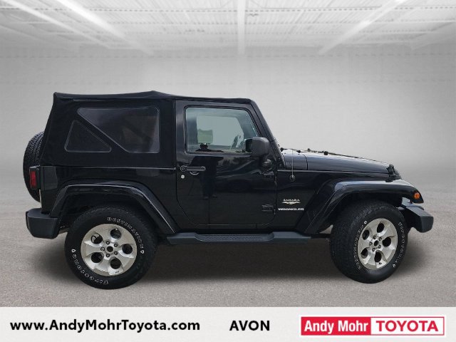 Used 2015 Jeep Wrangler Sahara w/ Dual Top Group AWD/4WD image 8