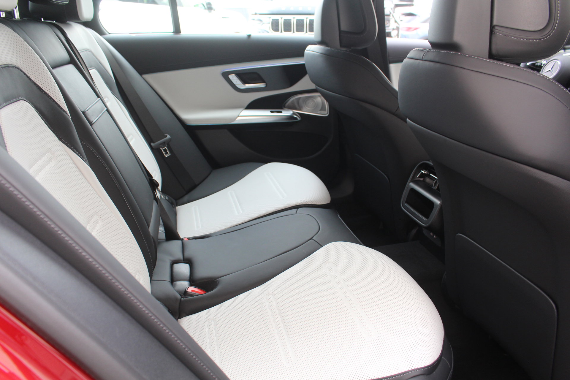 New 2026 Mercedes-Benz E 53 AMG e 4MATIC Sedan image 22