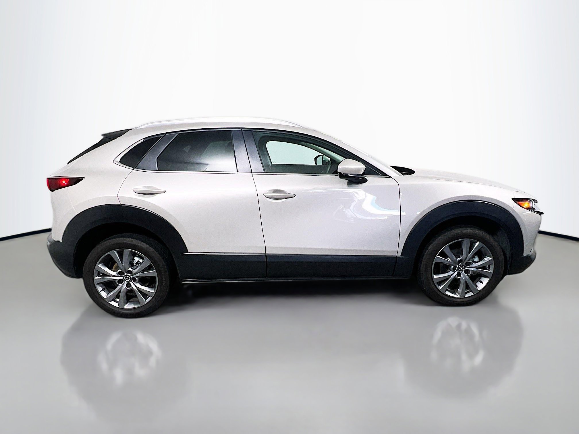 Used 2024 MAZDA CX-30 AWD 2.5 S w/ Preferred Package image 3